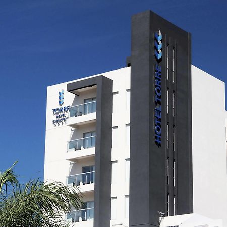 Torre Hotel Ejecutivo ซานตาครูซเดอลาเซียร์รา ภายนอก รูปภาพ