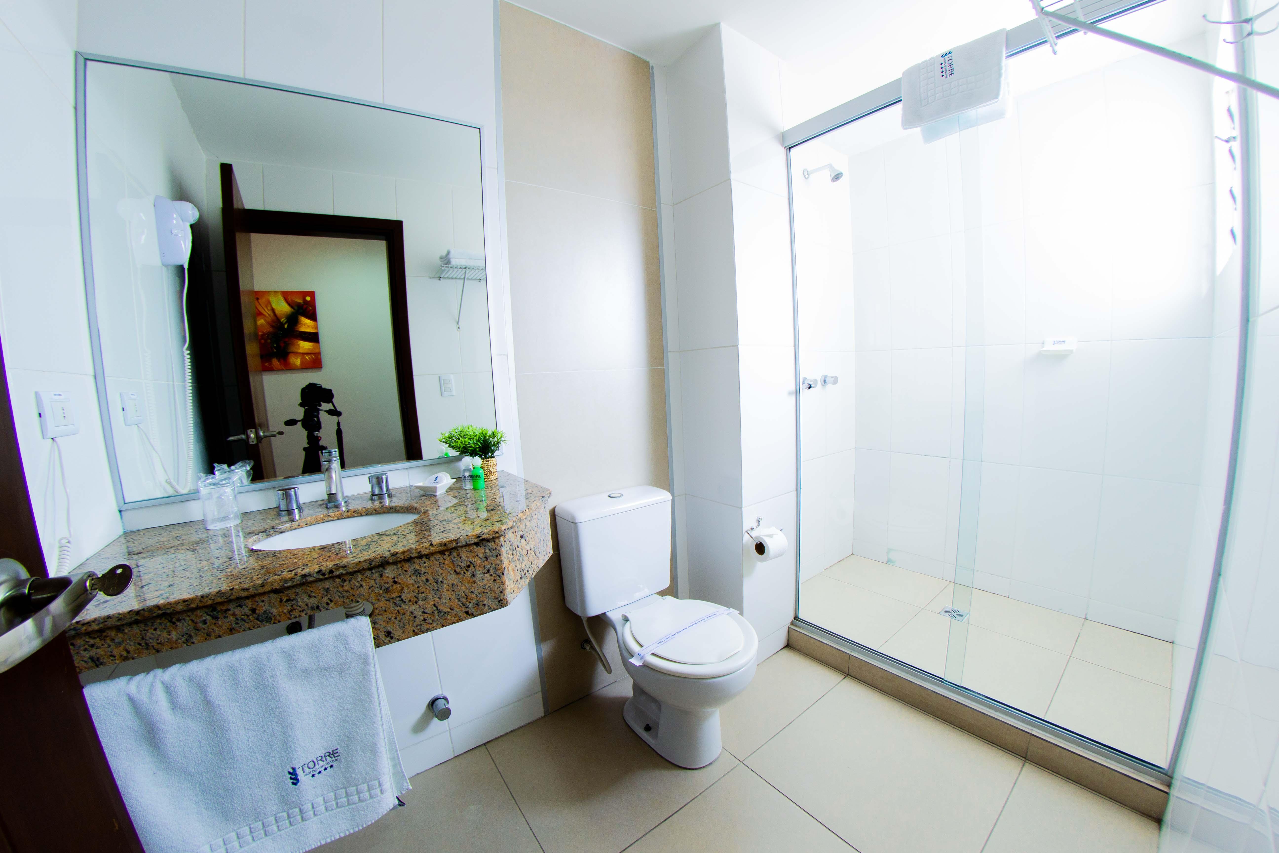 Torre Hotel Ejecutivo ซานตาครูซเดอลาเซียร์รา ภายนอก รูปภาพ