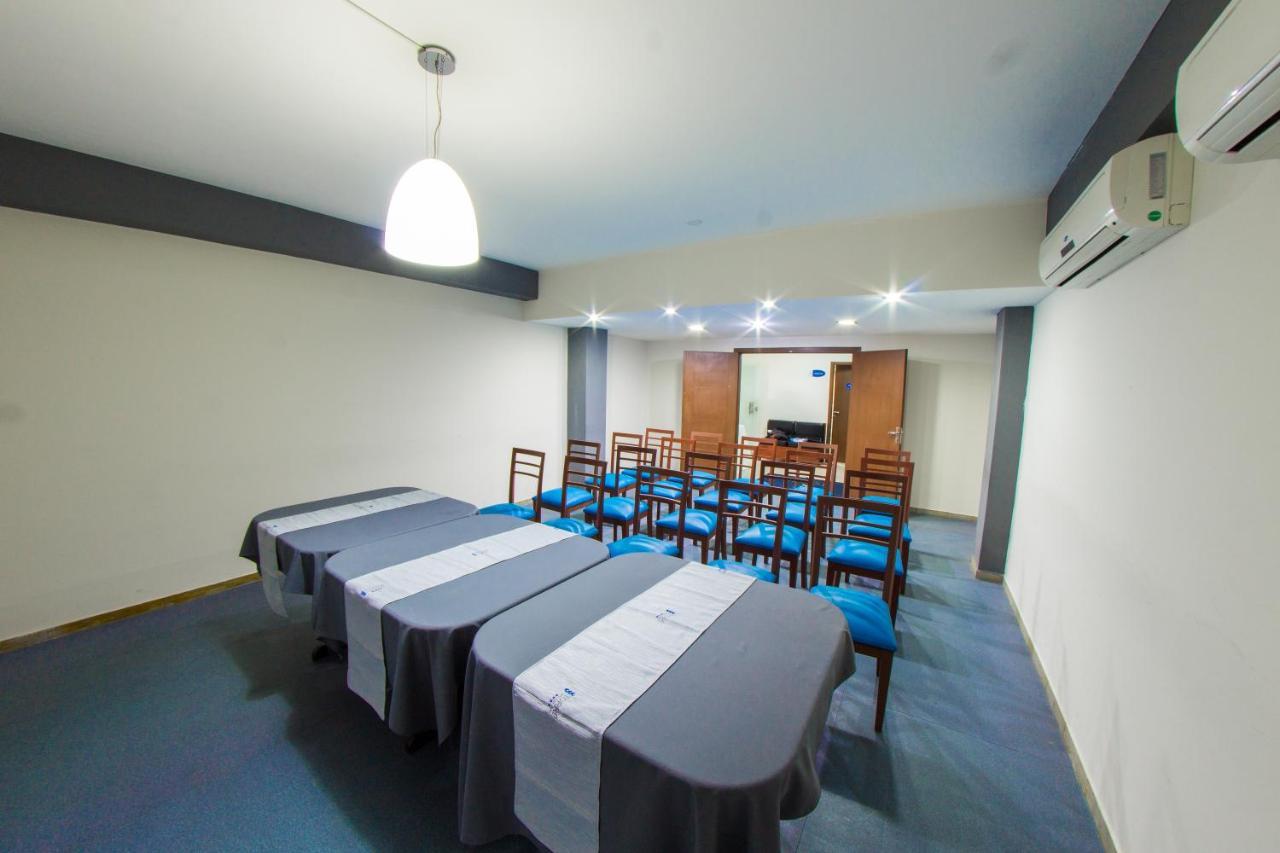Torre Hotel Ejecutivo ซานตาครูซเดอลาเซียร์รา ภายนอก รูปภาพ